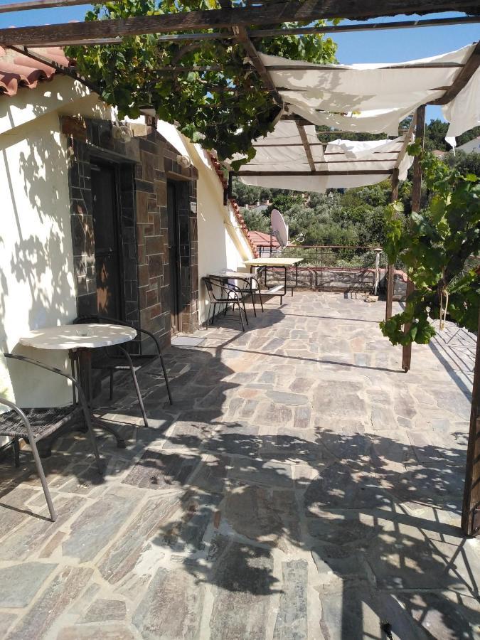 Christos Center Rooms Raches  Zewnętrze zdjęcie