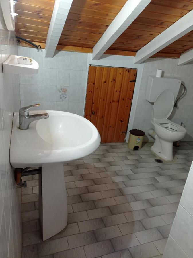 Christos Center Rooms Raches  Zewnętrze zdjęcie