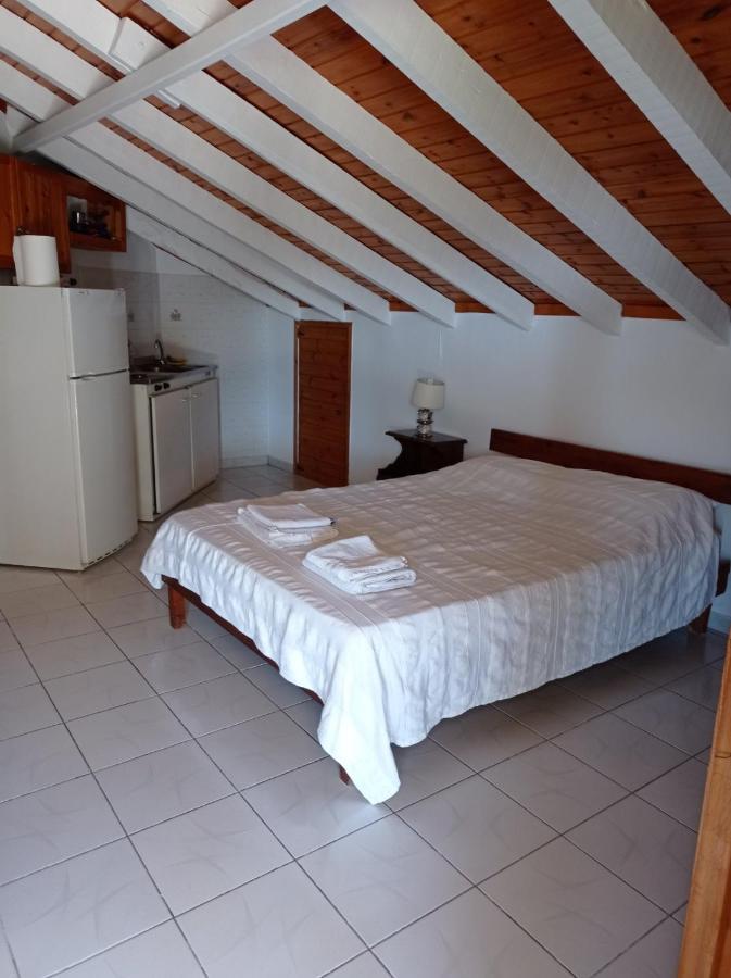 Christos Center Rooms Raches  Zewnętrze zdjęcie